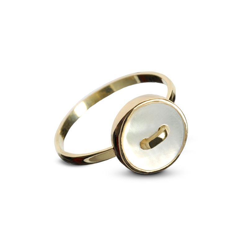 anello oro giallo bottoncino madreperla bianca made in italy
