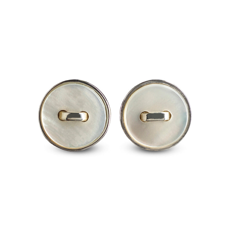 piccoli orecchini lobo argento bottoncini madreperla bianca made in italy